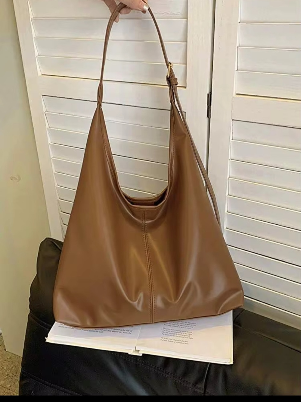 Tan Brown faux Leather large adjustable strap shoulder Tote bag - Picture 1 of 7